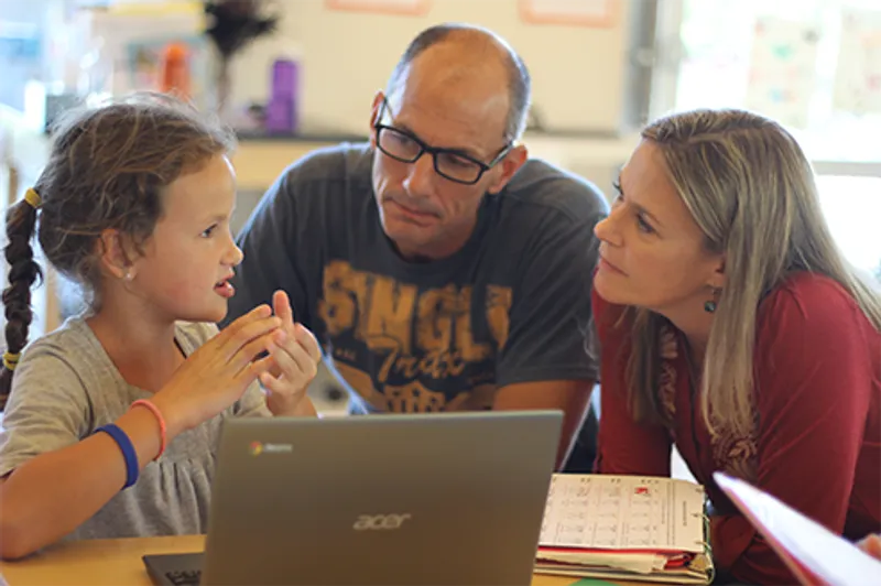 A parent in our Discovery Studio